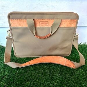 Hartmann INylon & Leather Business Bag Perfect For Laptop Great Size CLEAN Green